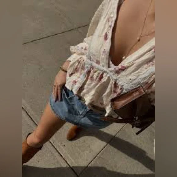 FREE PEOPLE Boogie All Night Blouse in Ivory - Small - Picture 3 of 16